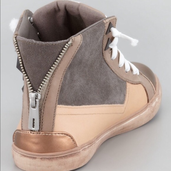 ❌SOLD❌ Sam Edelman Holden Studded Cap Toe Hightop - Picture 2 of 8